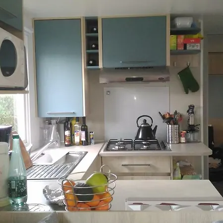 Mobile Amira 6-8 Personnes Camping
